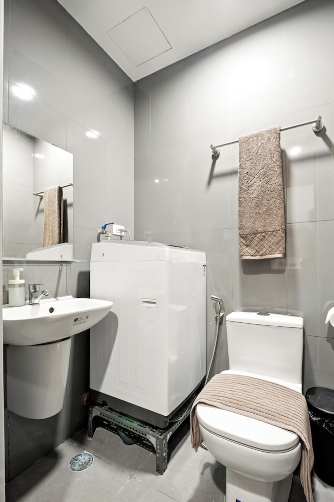 Room-makati 1BR With Skyline View at Air