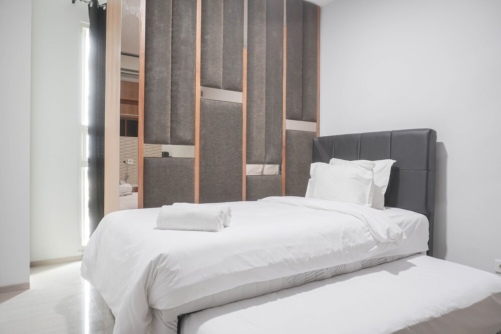 Nice And Comfort 1Br At Citralake Suites Apartment, Jakarta - 11