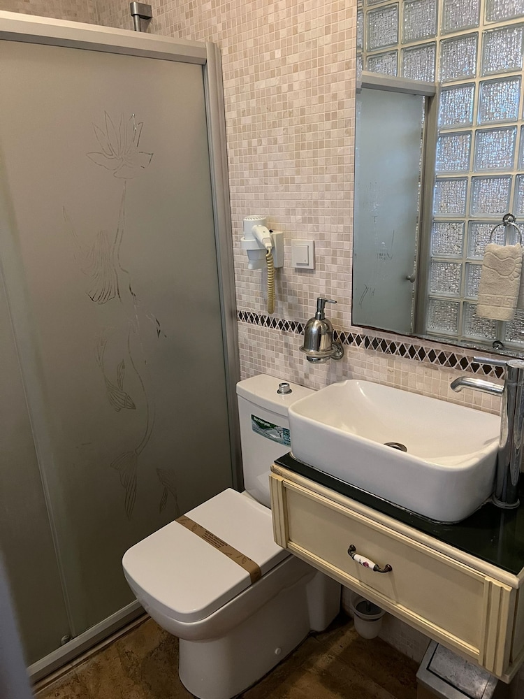 Cunda Paradise Otel - Image 29