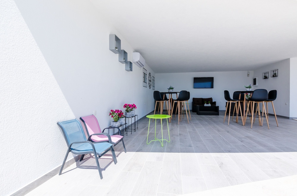 Apartments Sandito