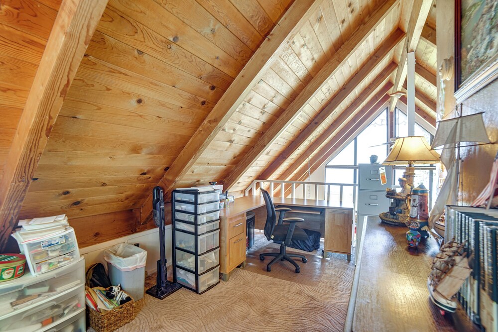 Private Beach Access: Pet-friendly California Gem!
