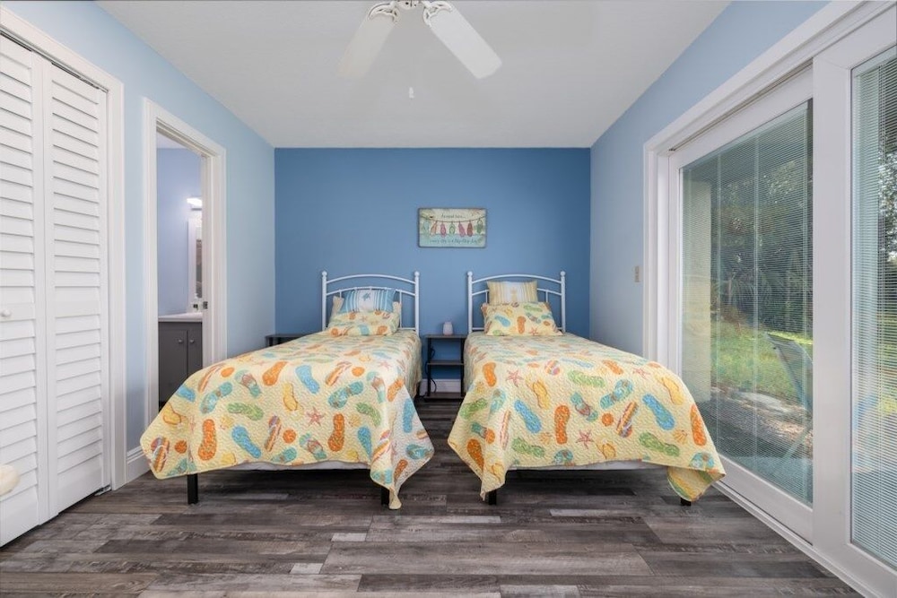 Beautifully Decorated Townhome In Sugar Mill Nsb 2 Bedroom Townhouse