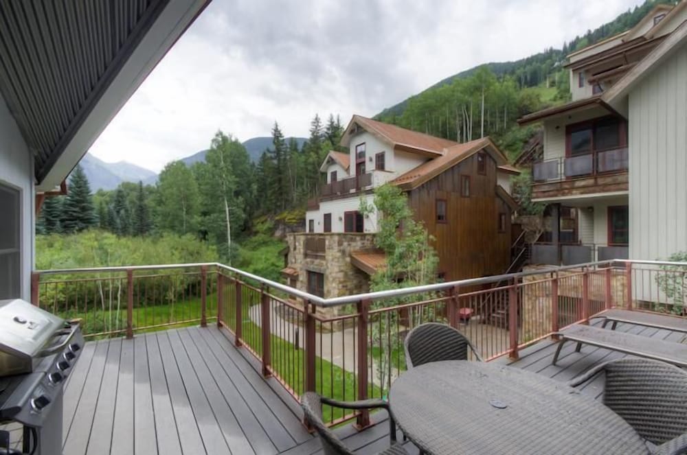 Cascades A 1 4 Bedroom Condo By Accommodations in Telluride