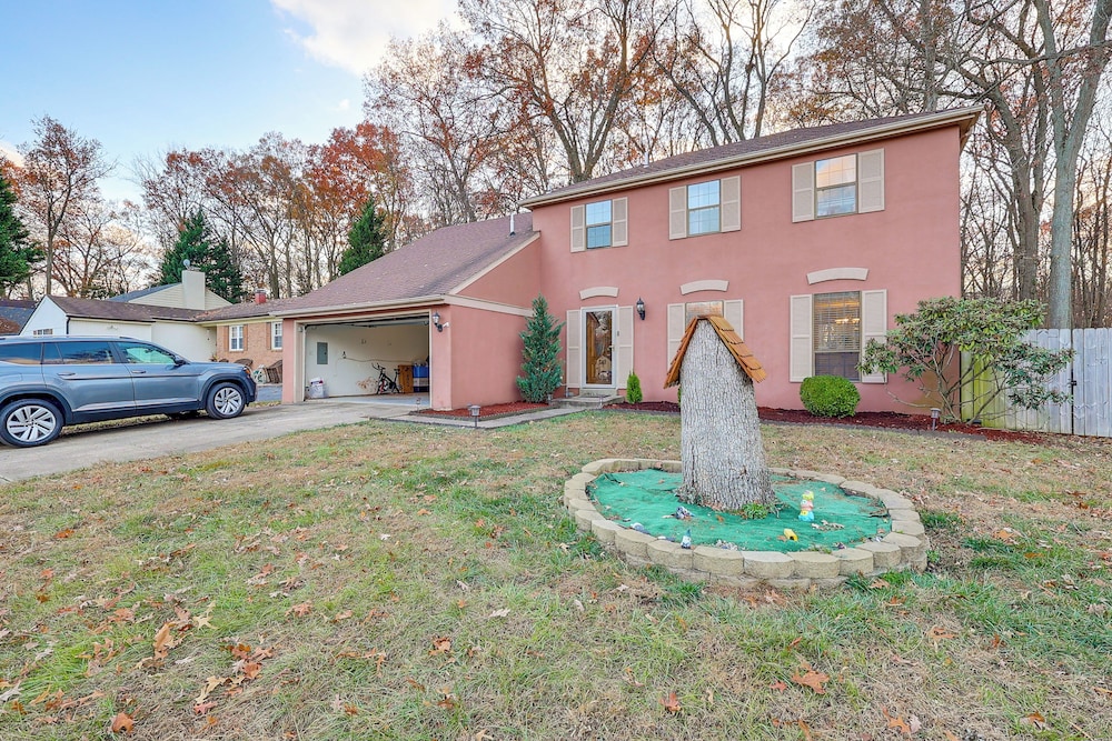 3 Mi to Dover Motor Speedway: Pet-friendly Retreat