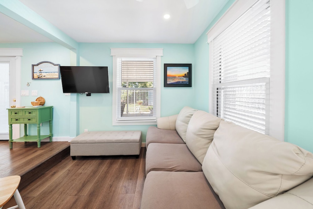 Hideaway Cottage