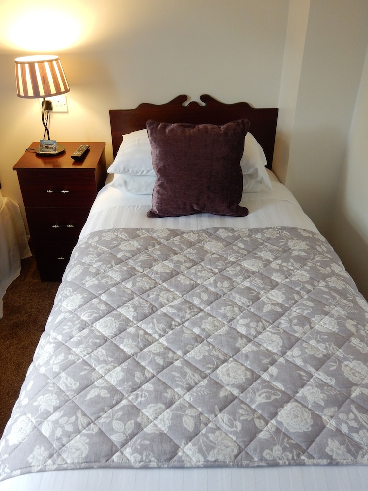 Auburndale Bed & Breakfast