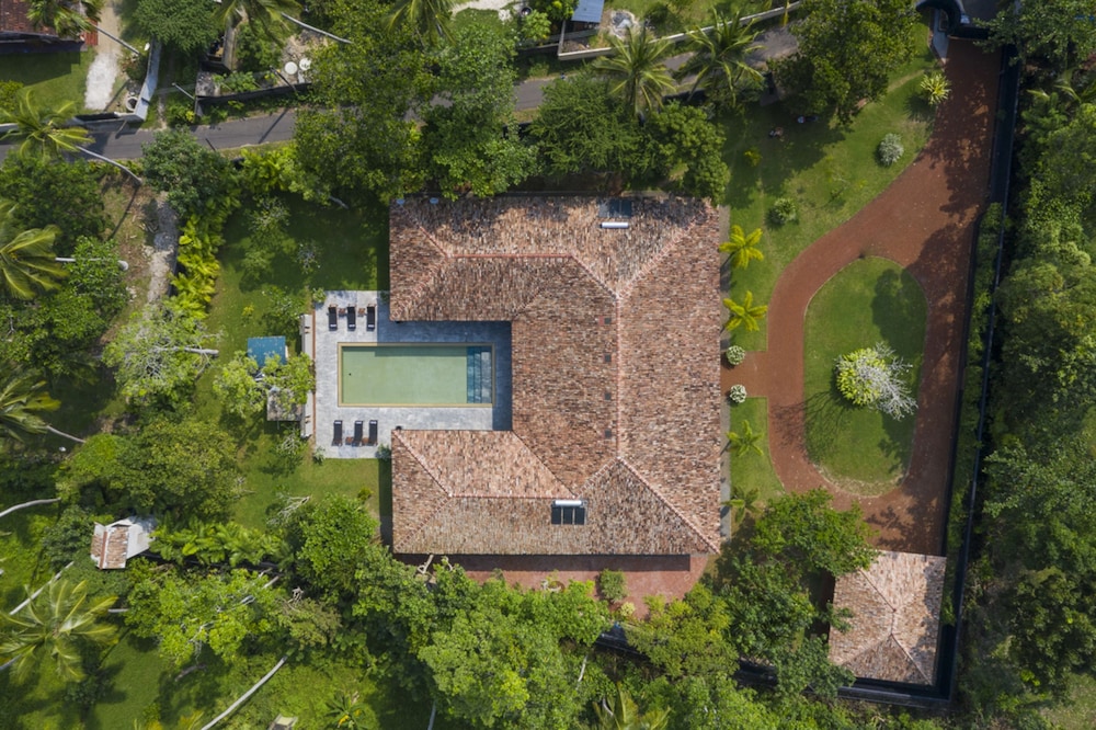 Monara House