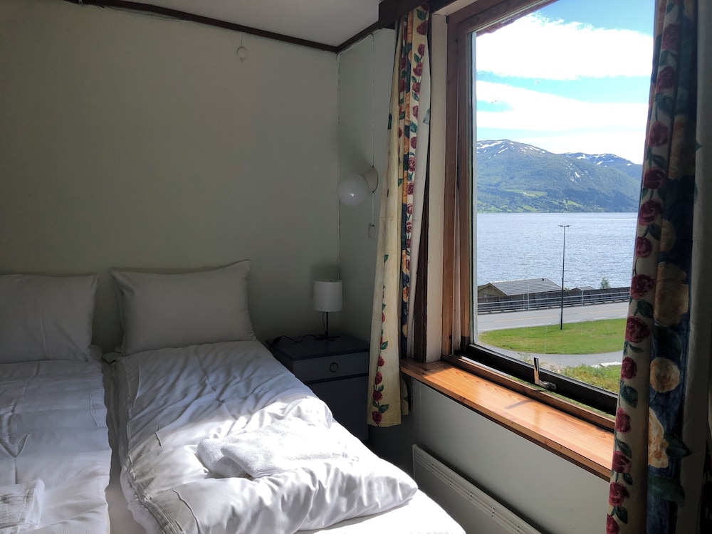 Jølster Lake View
