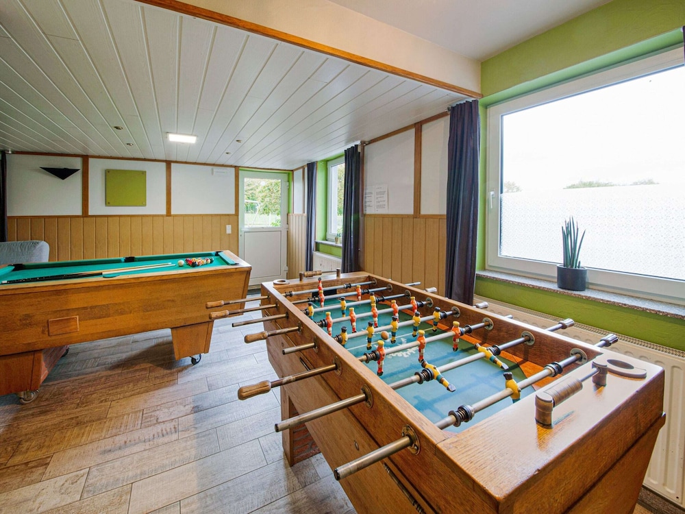 Charming Cottage with Hot Tub & Sauna, High Fens view 5