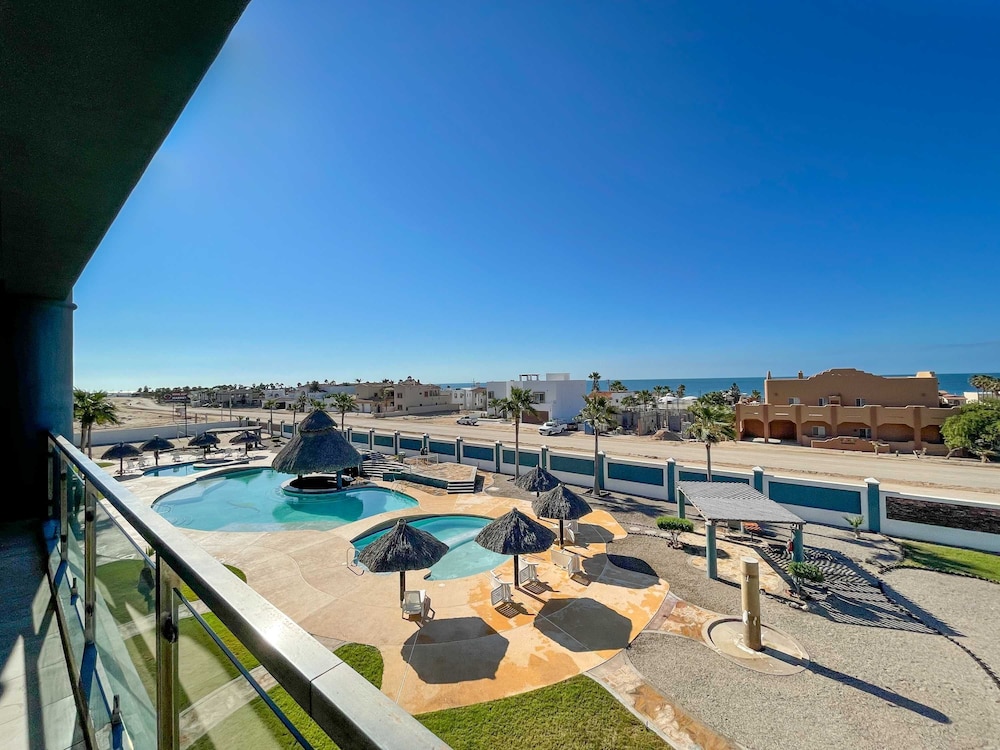 Unwind in a Modern Condo With Stunning View