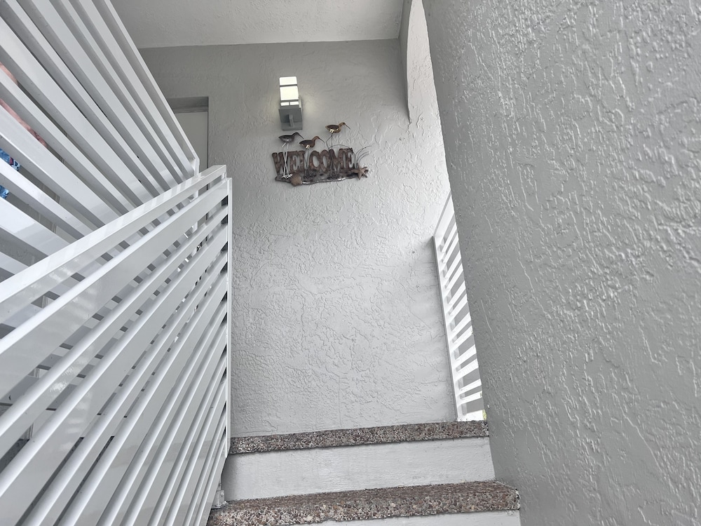 💎💎stylish 2 Bedrooms Apartment By Miami Airport