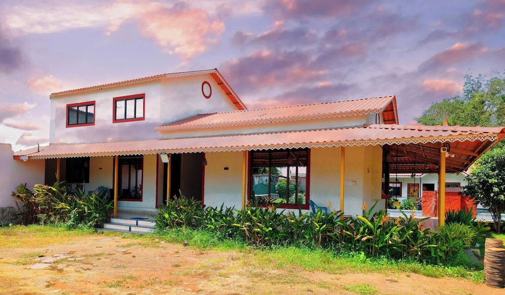 Shri Swami Krupa Holiday Resort