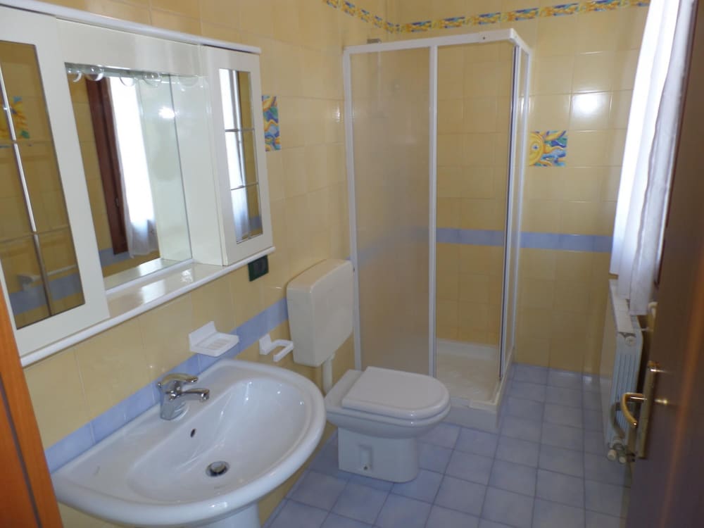 Marilena in Bibione With 3 Bedrooms and 2 Bathrooms view 4