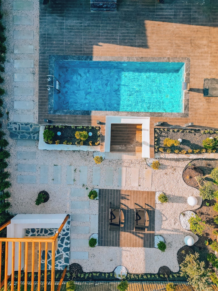 Sun Valley Bungalow