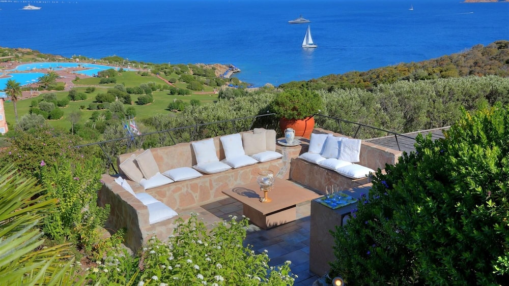 Porto Cervo Luxury Villa With Private Pool and Magnificent View view 3