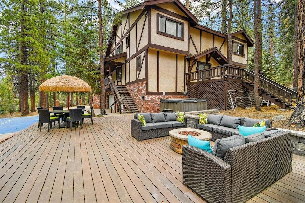 Summit Lodge 1&2