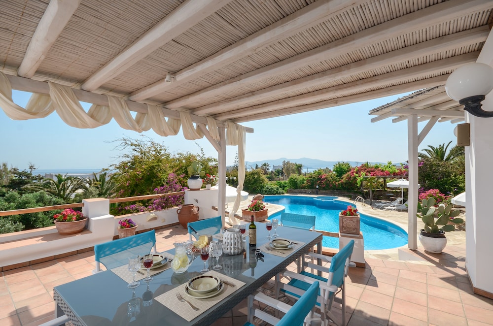 Villa Pari Manda