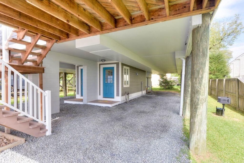 Bayard Avenue 2202b
