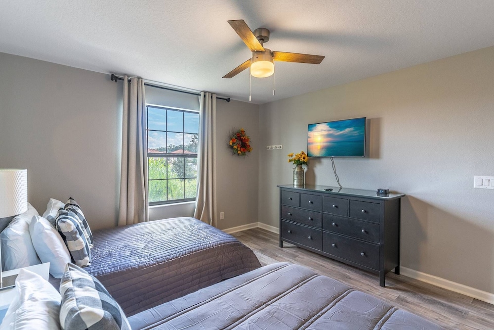 2614 Veranda Palms