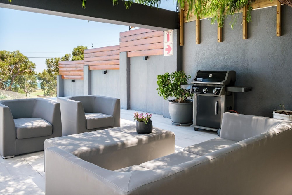 Ocean View Camps Bay 5bed Villa w Pool Valtameri