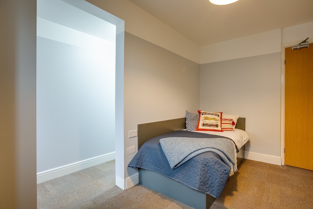 Griffith Rooms