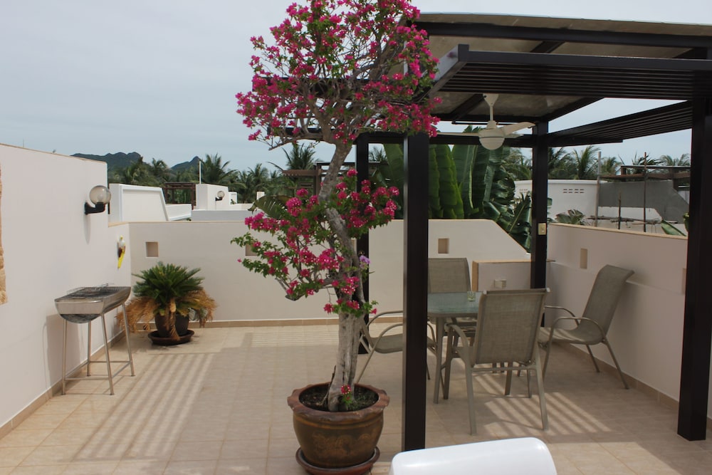 Talay Tara Resort
