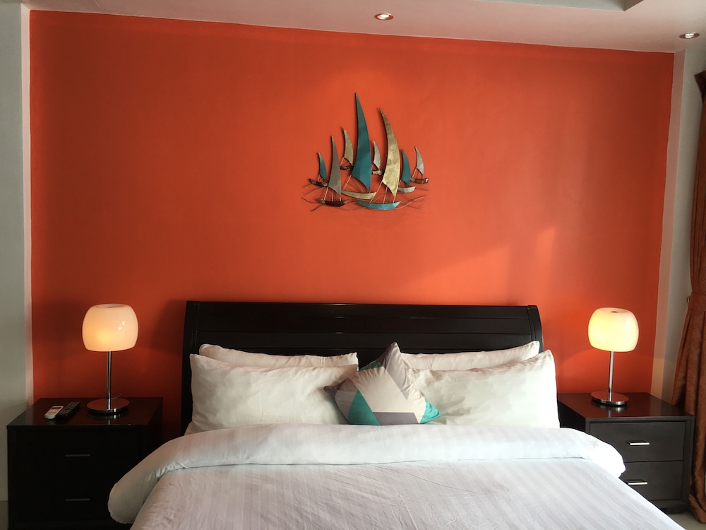 Calypso Beach & Dive Resort
