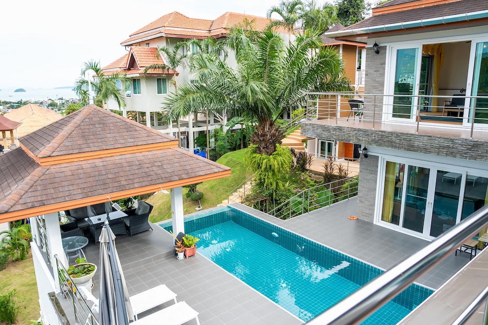 Baan Waru Seaview