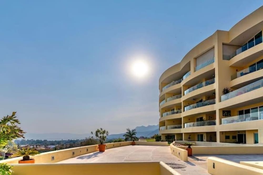 Anana El Dorado 203 Condo With Lake Views Pool