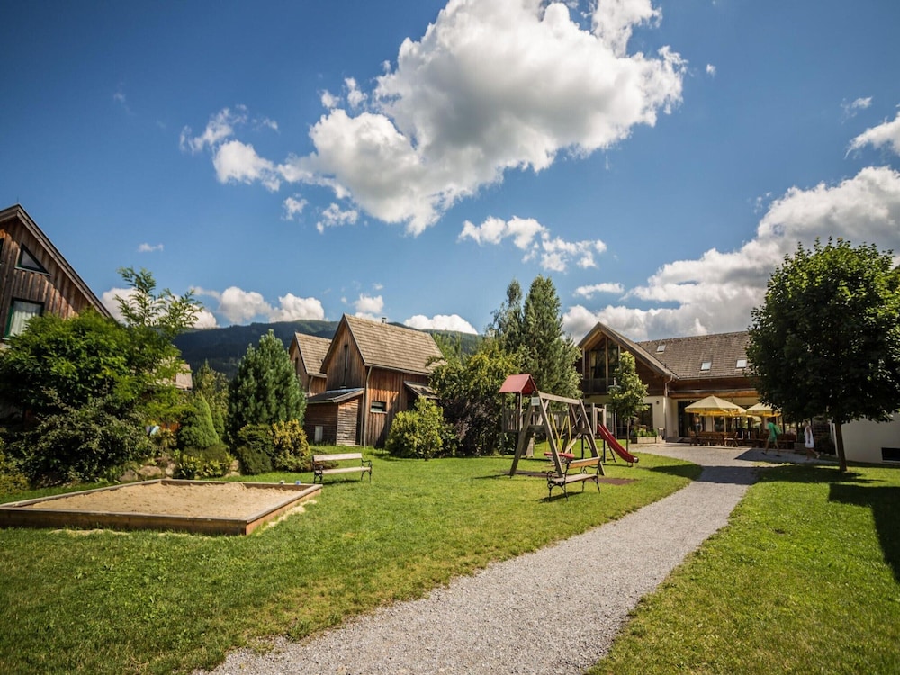 Holiday Home on the Kresichberg With Swimming Pool