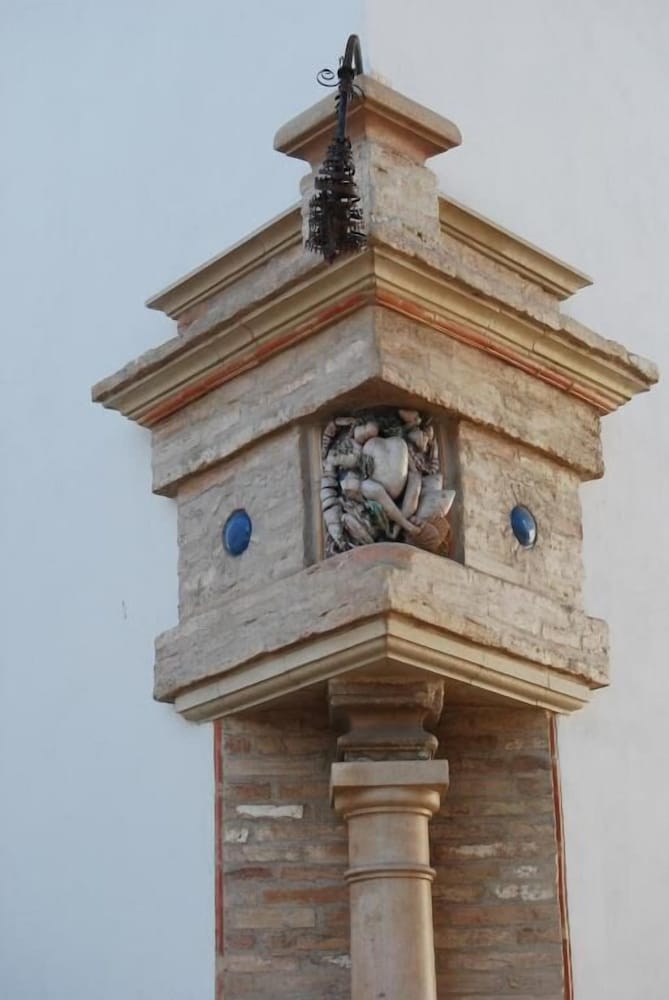 Palacio Sirvente de Mieres view 3