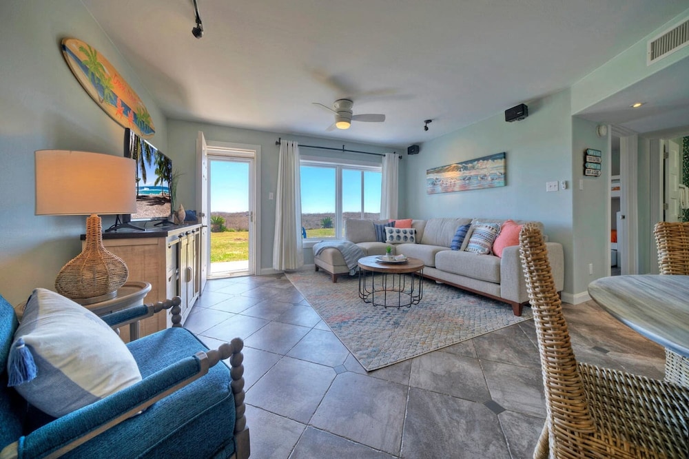 3 Condos in Beachfront Complex w Pool Sleeps 22 Island Retreat 3-unit Buyout