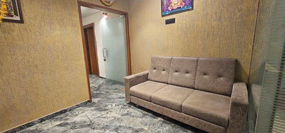 Hotel Aatithy