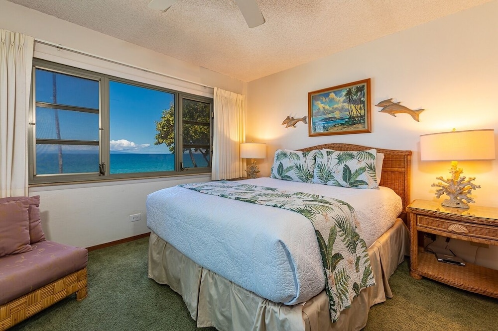 Royal Mauian 216 2 Bedroom Condo