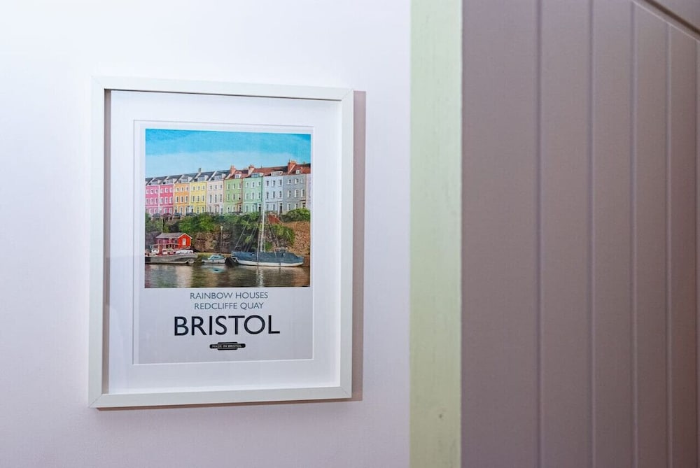Wave Cottage Bristol