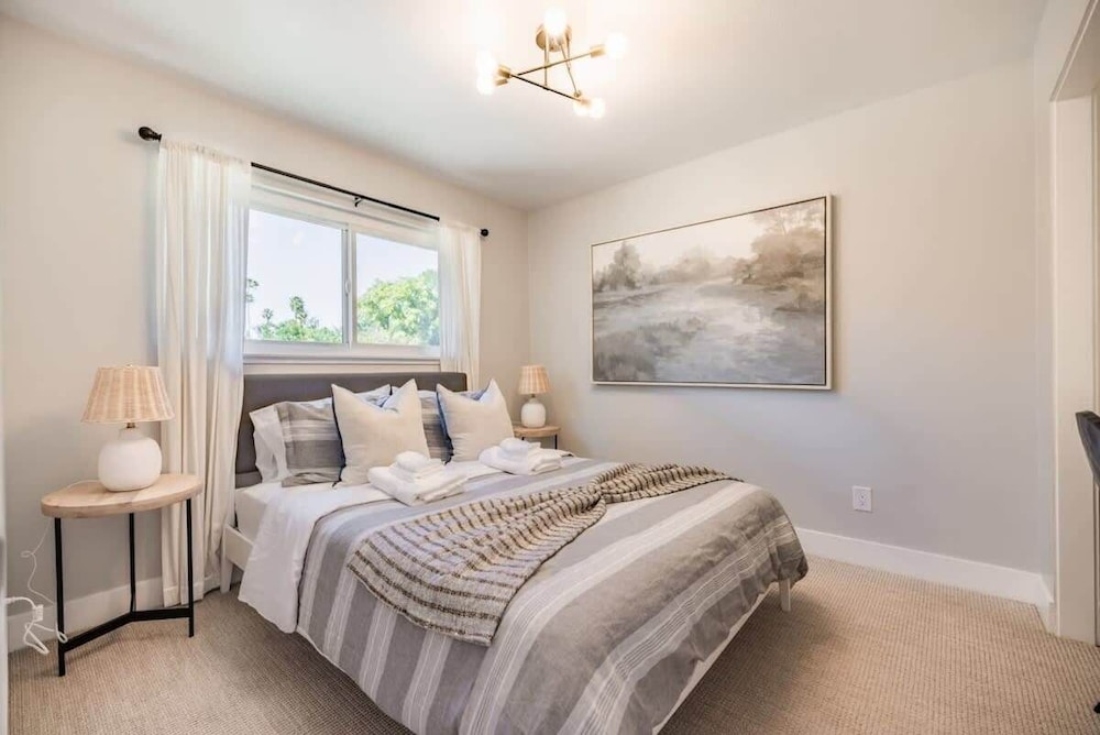 @ Marbella Lane - Cozy Modern Home w/ Relaxing Design & Pool