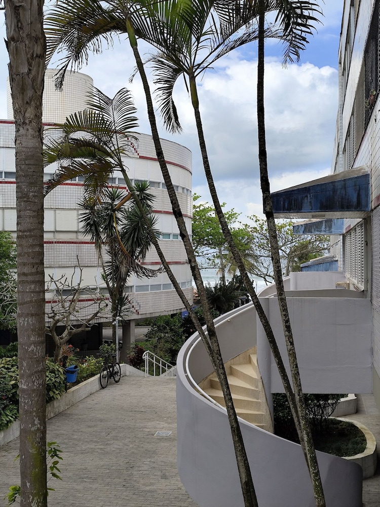 01E Vista Linda Pe Areia Guaruja - Tombo