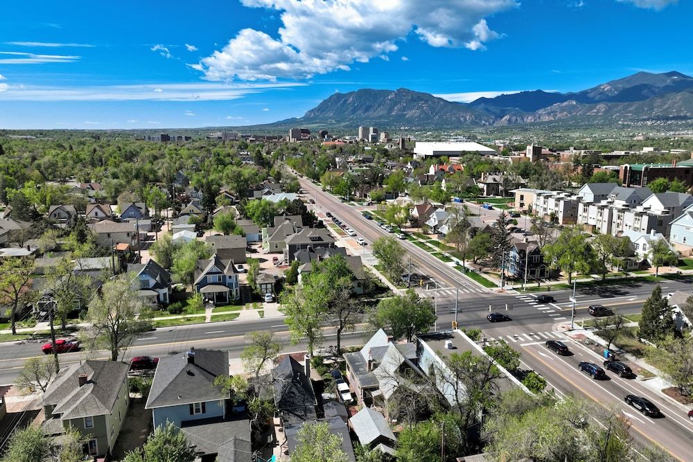 Mid-Uintah Cottages