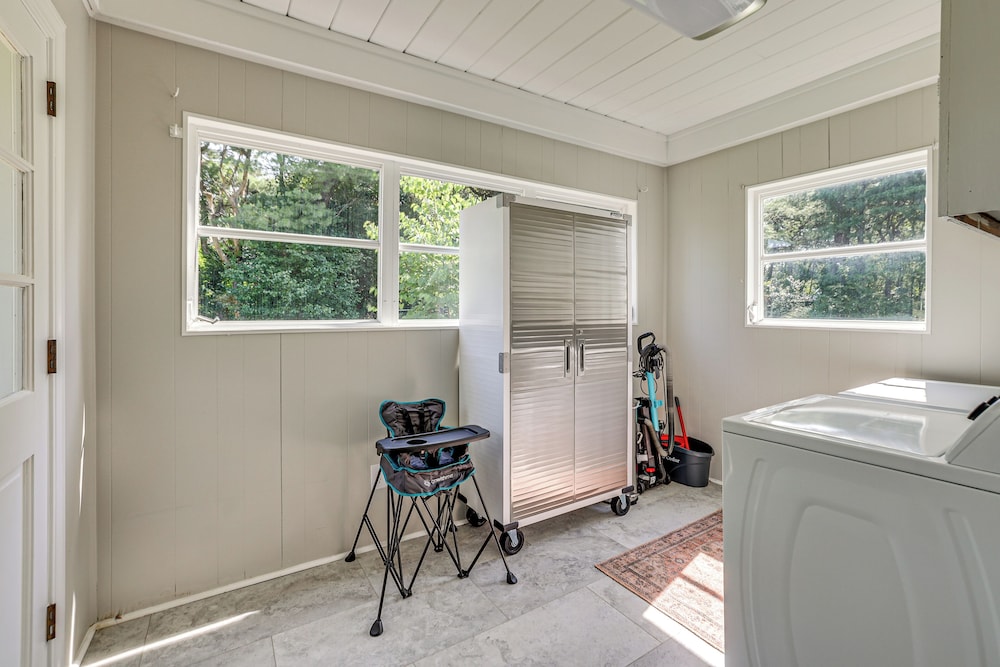 1 Mi to Downtown Greer: Family Home w/ Gazebo!