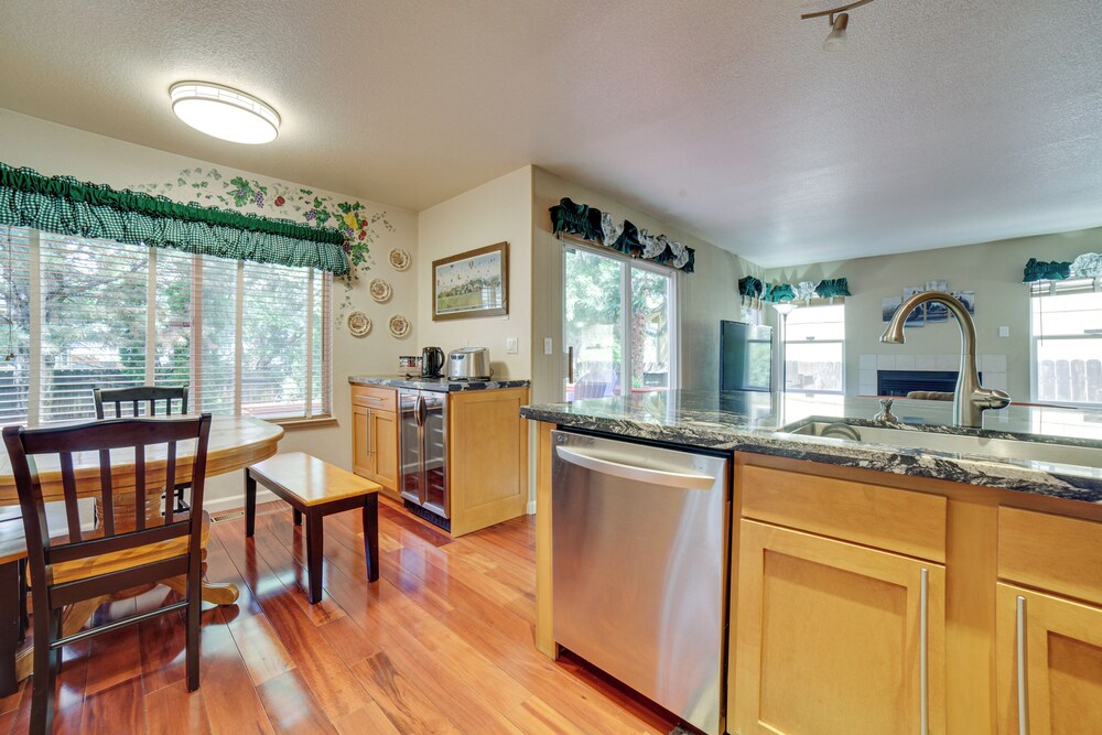 Reno Vacations - Spacious Reno Home w/ Deck 1 Mi to Downtown! - Property Image 45