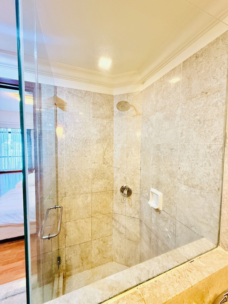 Alpha Suite at times square