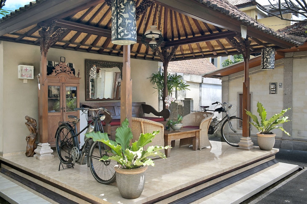 Teja Homestay