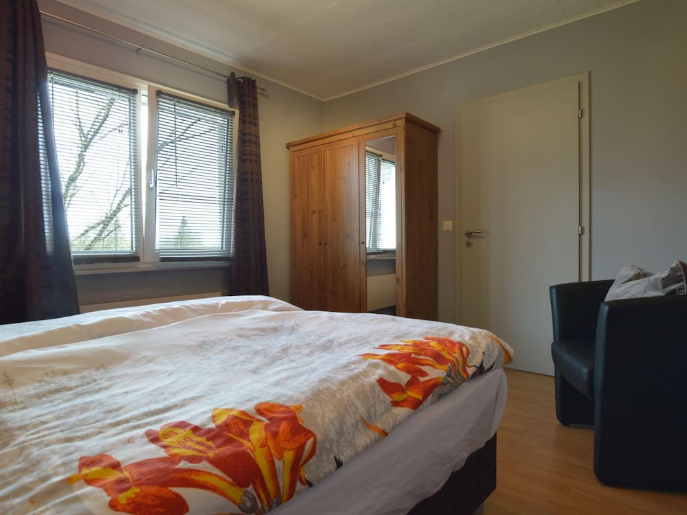 Cozy Chalet With Pond, Malmedy view 4