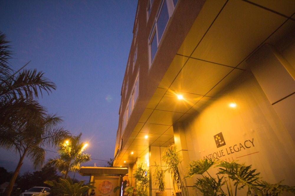 Antique Legacy Hotel