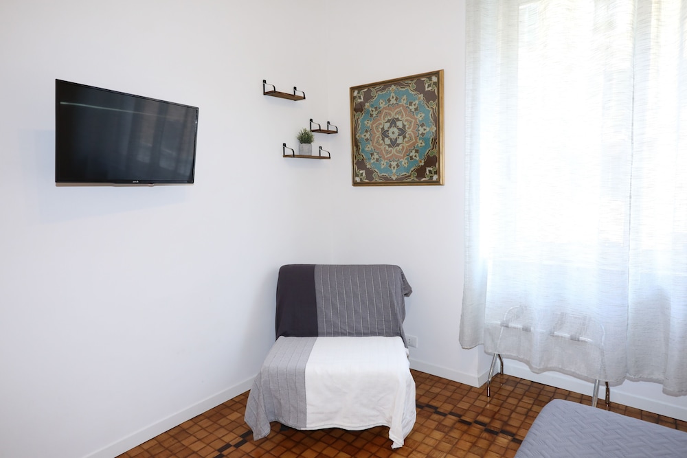 Unique Luxury Apartment and Rooms