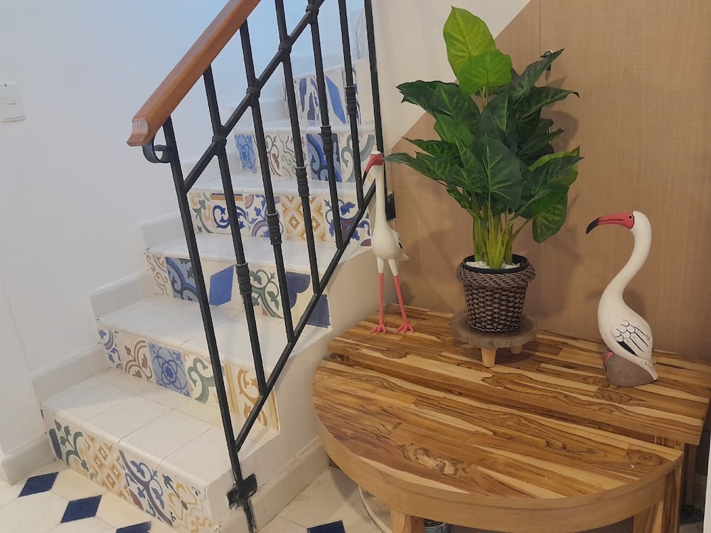 5CT-L CASA COLONIAL EN GETSEMANI