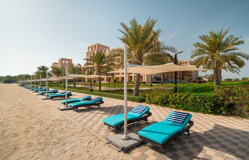 GLOBALSTAY. Sarai Private Pool Homes and Villas