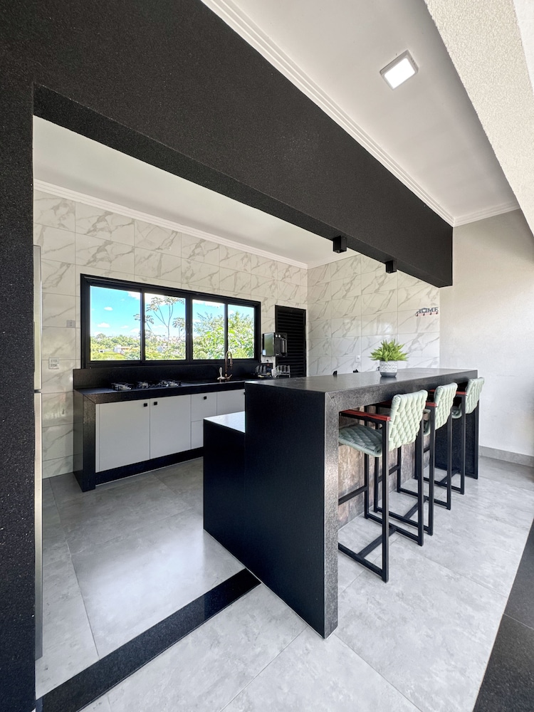 Mansão Luxo Lago - Caldas Novas