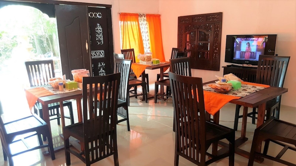 Chotin Hotel