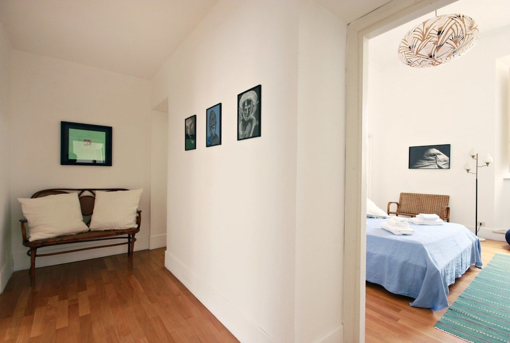 Wonder Privacy & Charm